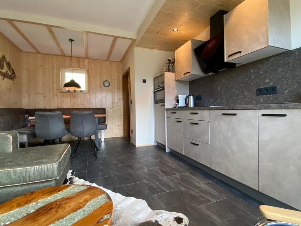 Nocky Mountains Lodge And Apartment Радентхайм Екстериор снимка